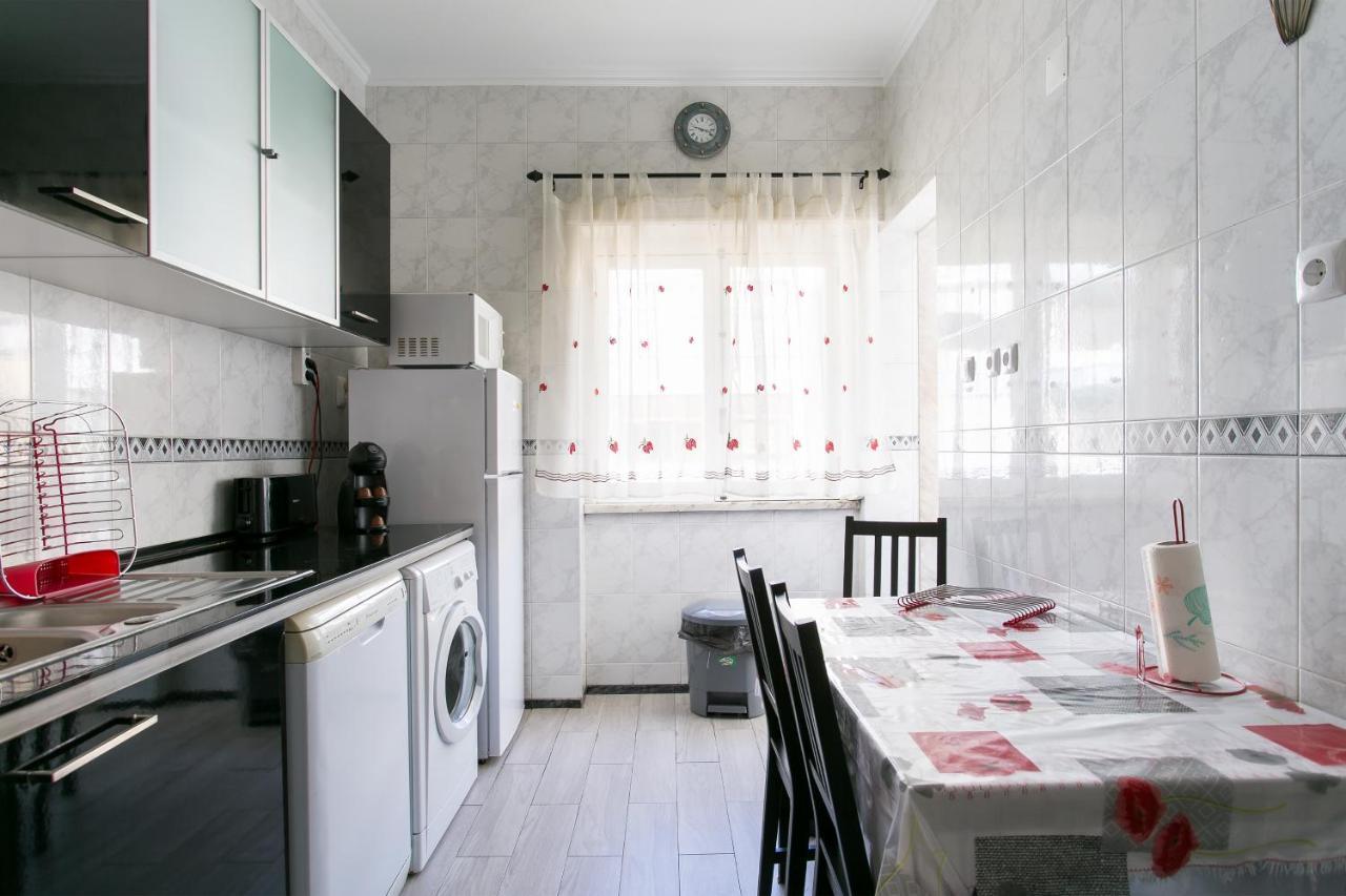 Isabel Dream IV Apartment Mem Martins Bagian luar foto